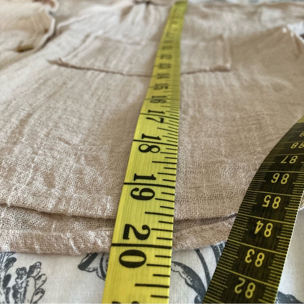 KIRIOUS Los Angeles / Neutral Beige Cotton puff sleeve button down top - Picture 8 of 11